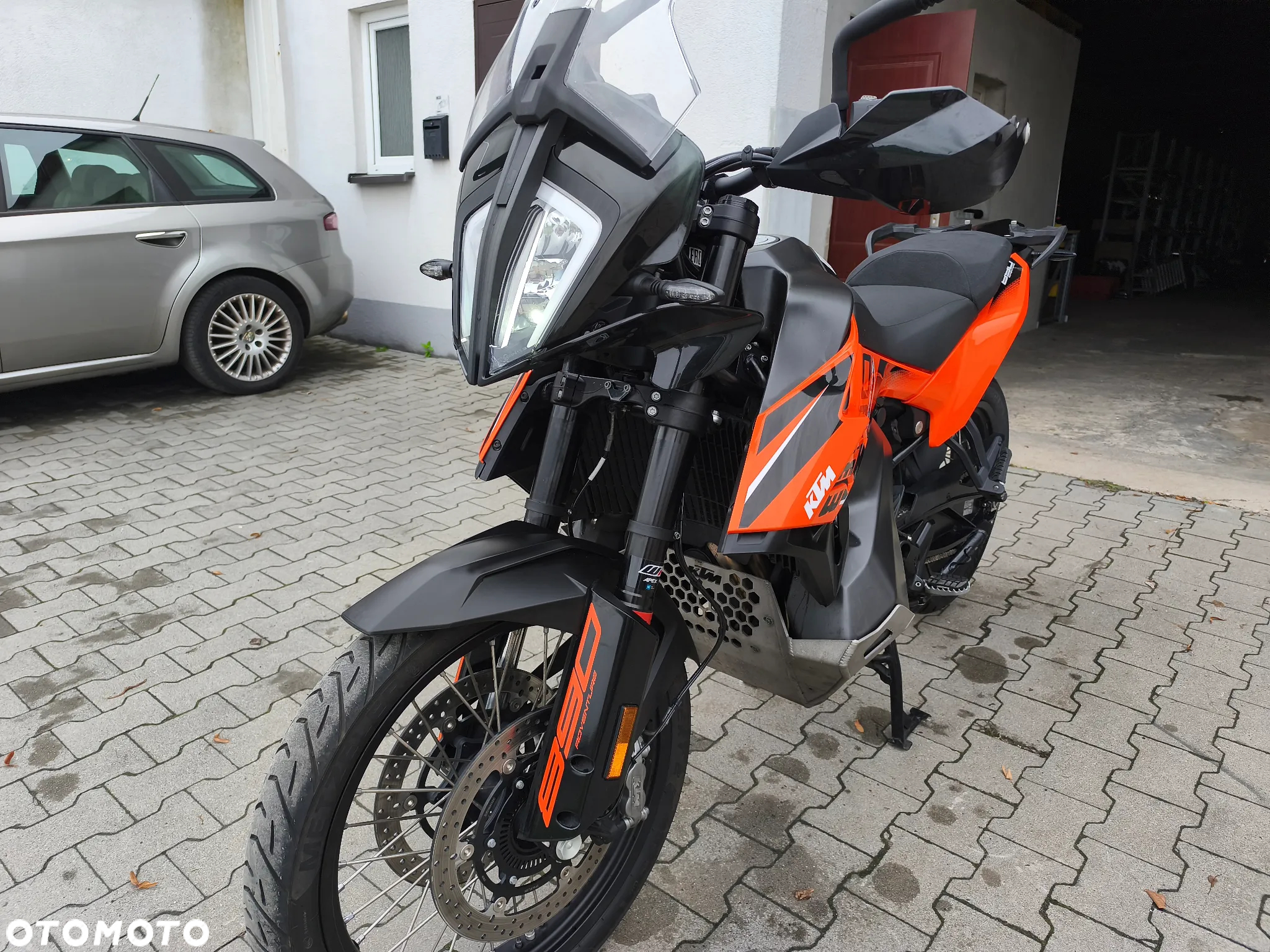 KTM Adventure
