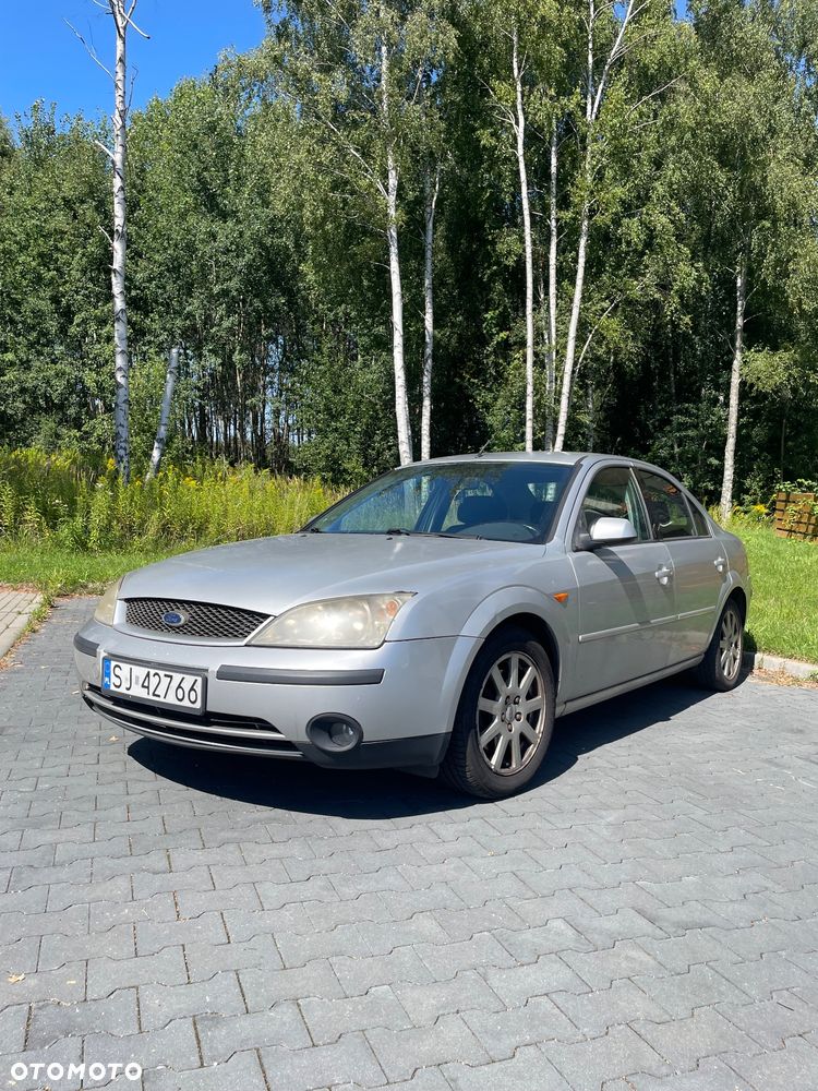 Ford Mondeo 2.0 TDDi Ambiente - 1