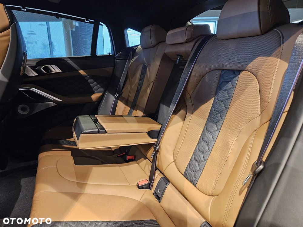 BMW X6 - 23