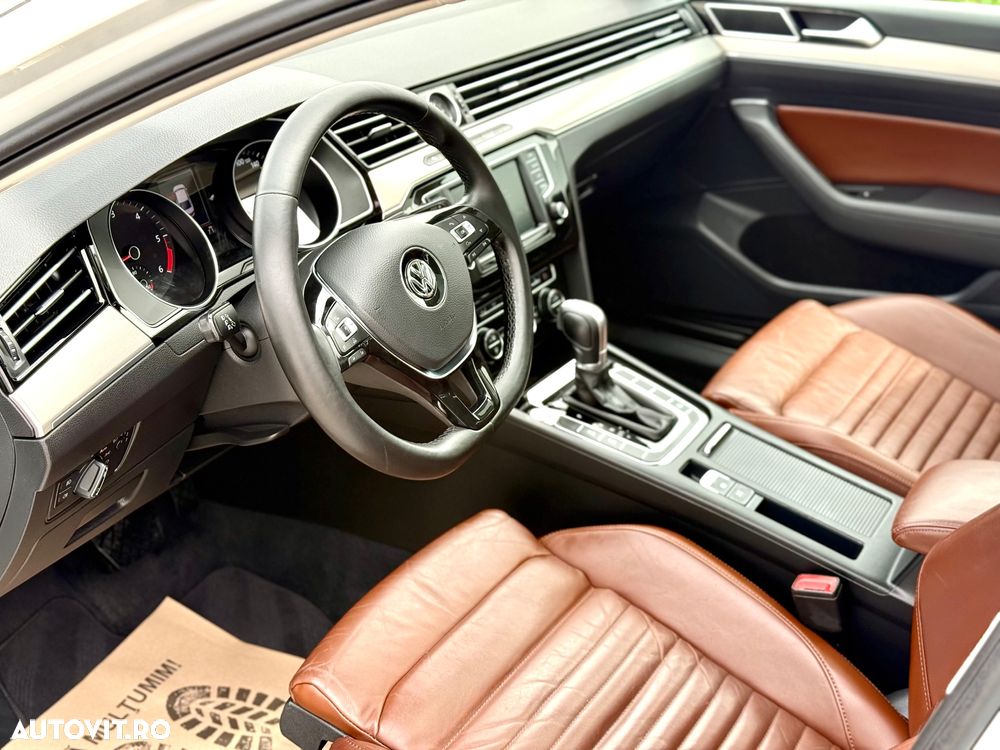 Volkswagen Passat 2.0 TDI DSG R Executive - 18