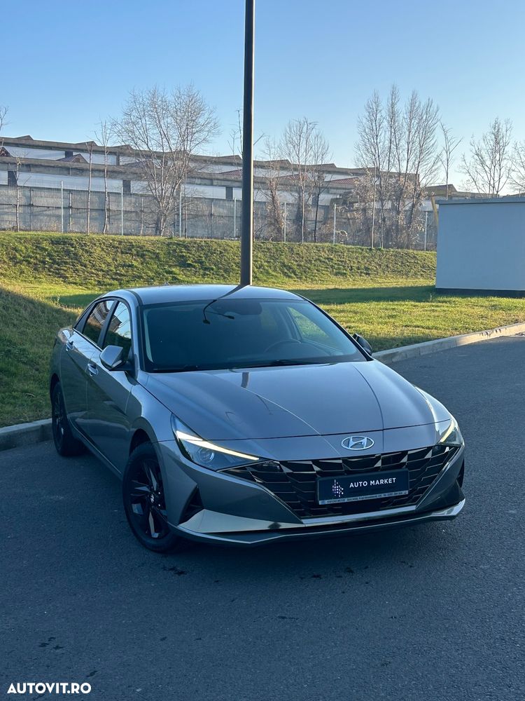 Hyundai Elantra 1.6 l 123 CP CVT Highway - 2