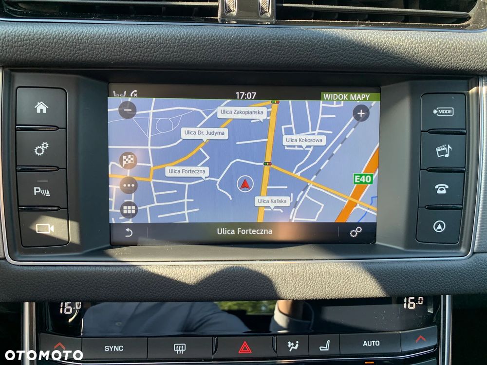 Jaguar XF 2.0 i4D Prestige - 14