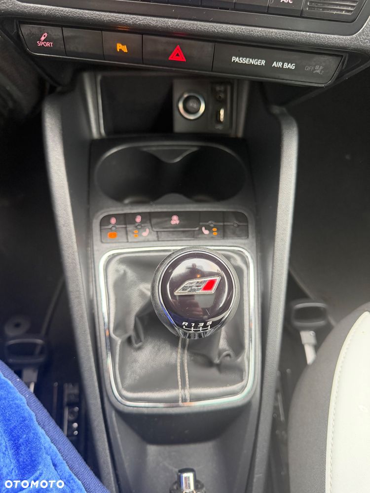 Seat Ibiza SC 1.8 TSI S&S Cupra - 15