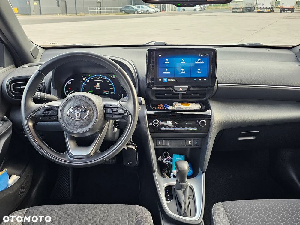 Toyota Yaris Cross Hybrid 1.5 Comfort 4x4 - 19
