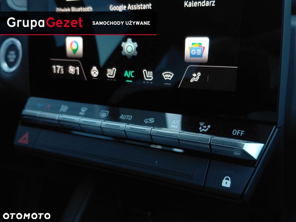 Renault Captur - 31