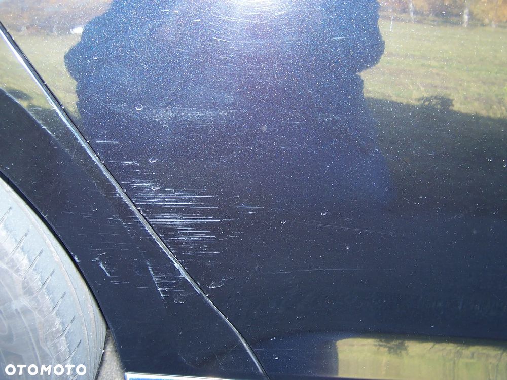 Volkswagen Passat 2.0 TDI SCR BlueMotion Technology 4Motion Trendline - 17