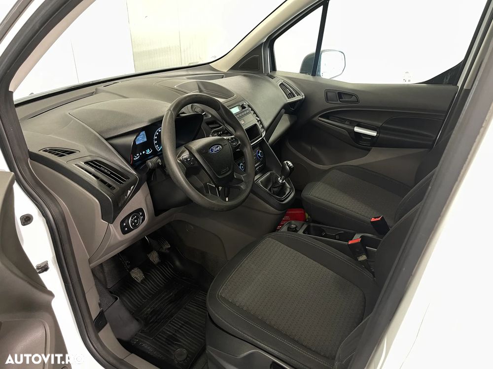 Ford Transit Connect - 6