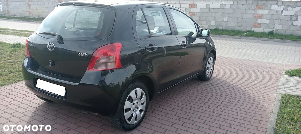 Toyota Yaris 1.3 Luna - 9
