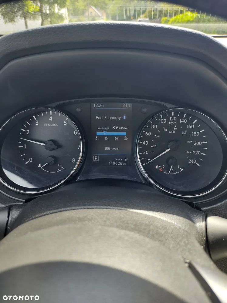 Nissan Qashqai 2.0 4x4 I-Way CVT - 8