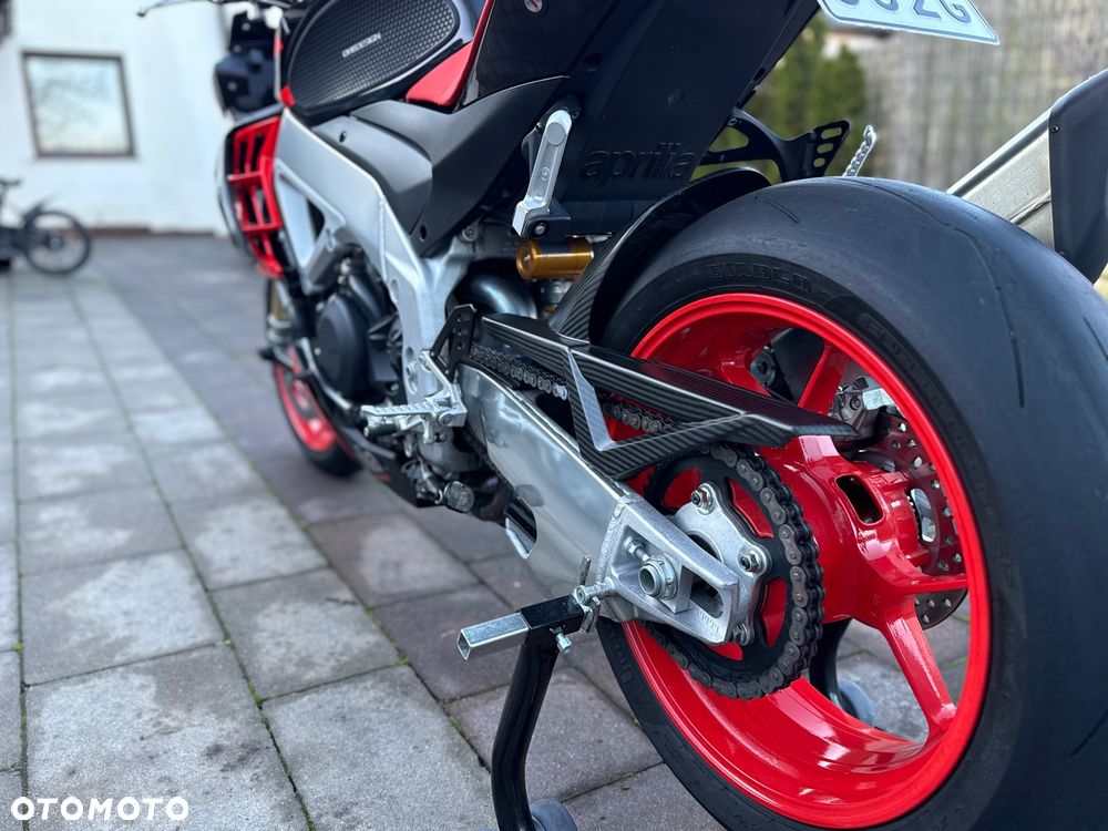Aprilia Tuono - 5