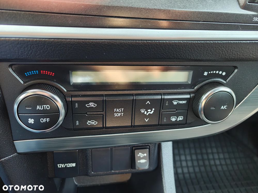 Toyota Auris 1.33 Dual-VVT-i Edition - 21