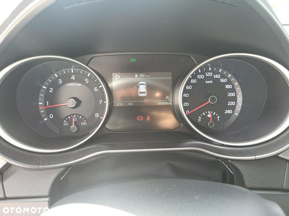 Kia Ceed 1.5 T-GDI M DCT - 14