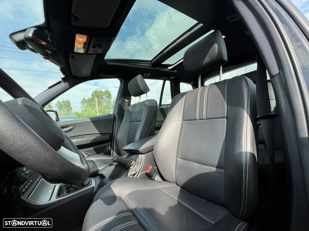 BMW X3 2.0 d SE - 6