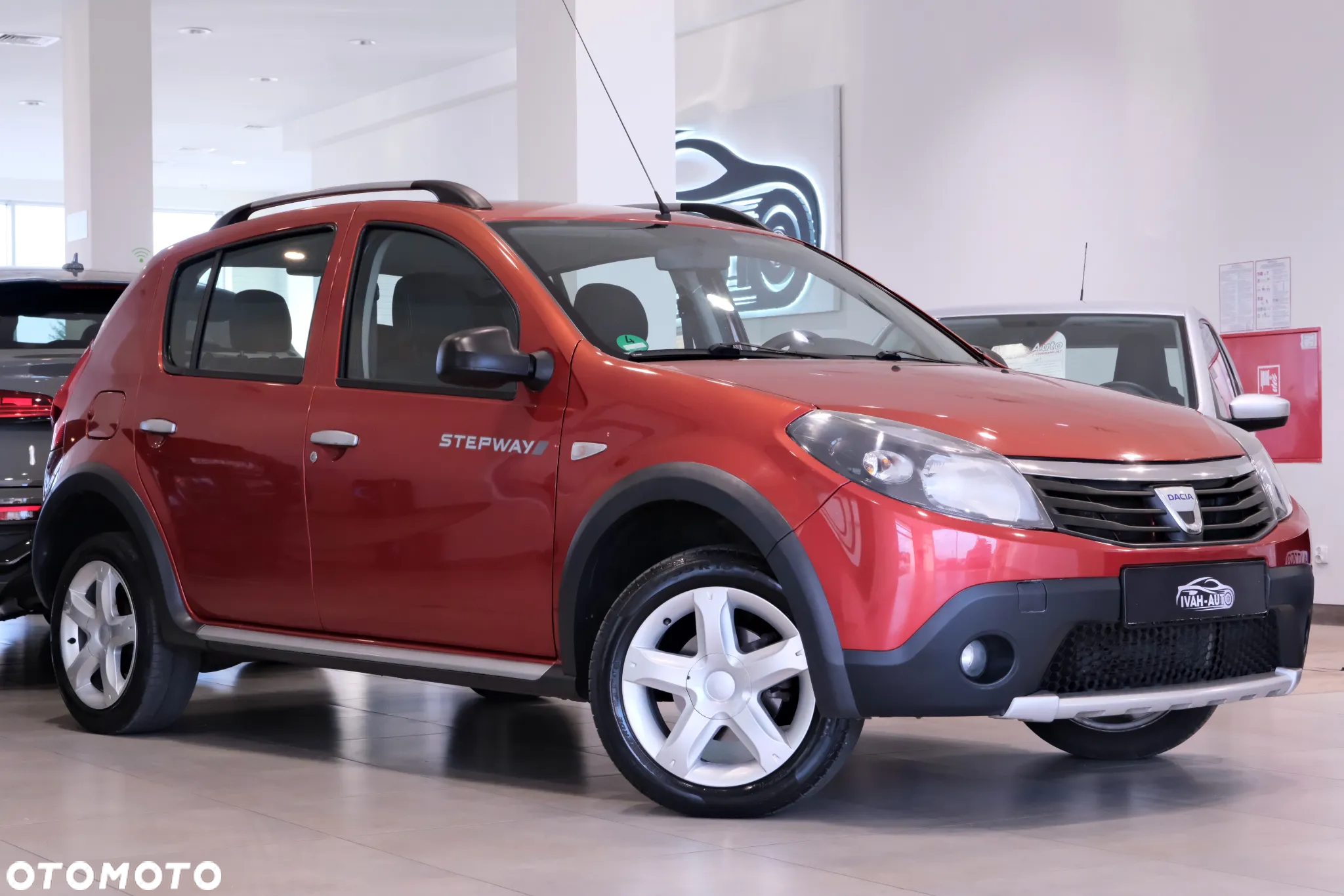 Dacia Sandero 1.6 MPI Laureate - 2