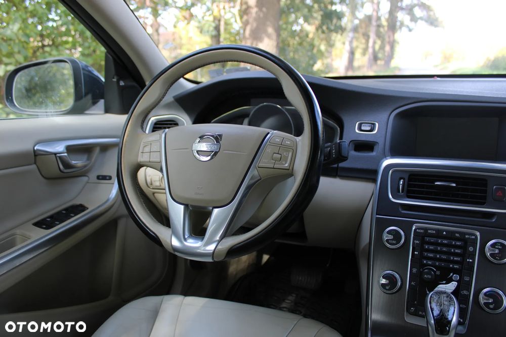 Volvo S60 - 16