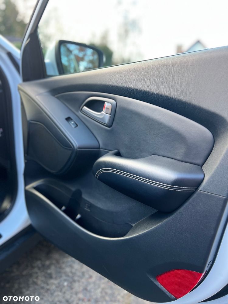 Hyundai ix35 2.0 4WD Premium - 16