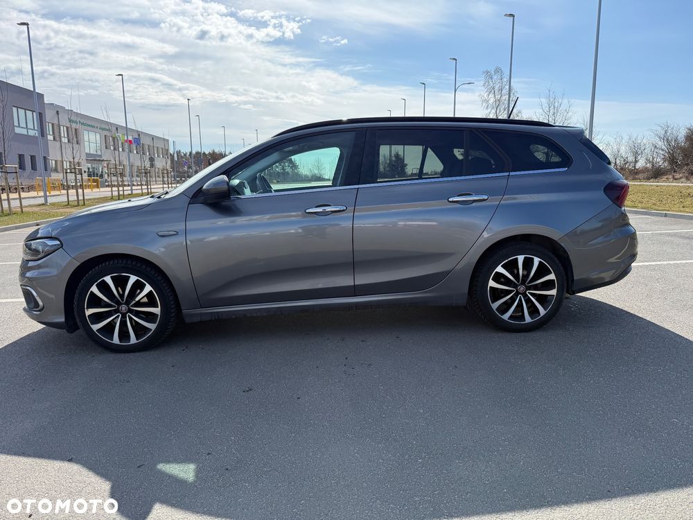 Fiat Tipo 1.6 MultiJet 16v Lounge - 2
