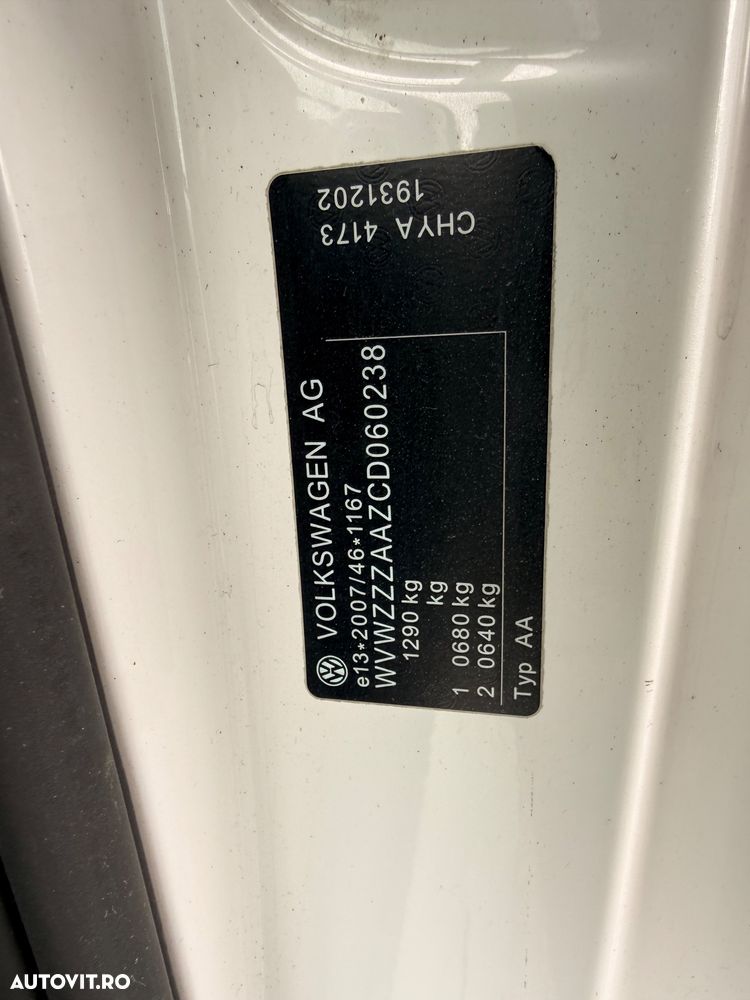 Volkswagen up! 1.0 BMT Take - 13