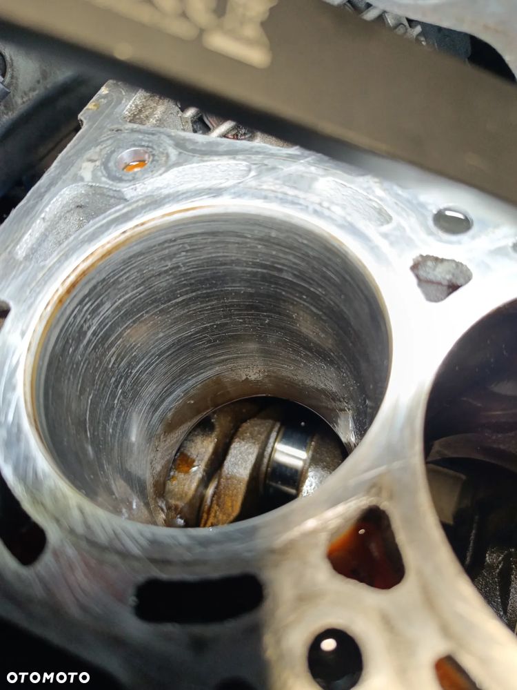 Ford Galaxy 2.0 Ambiente - 34