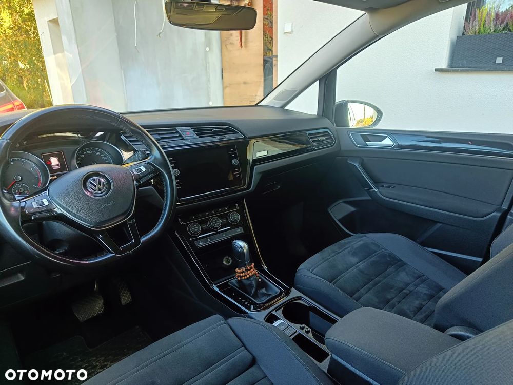 Volkswagen Touran 1.4 TSI BMT Highline DSG - 14