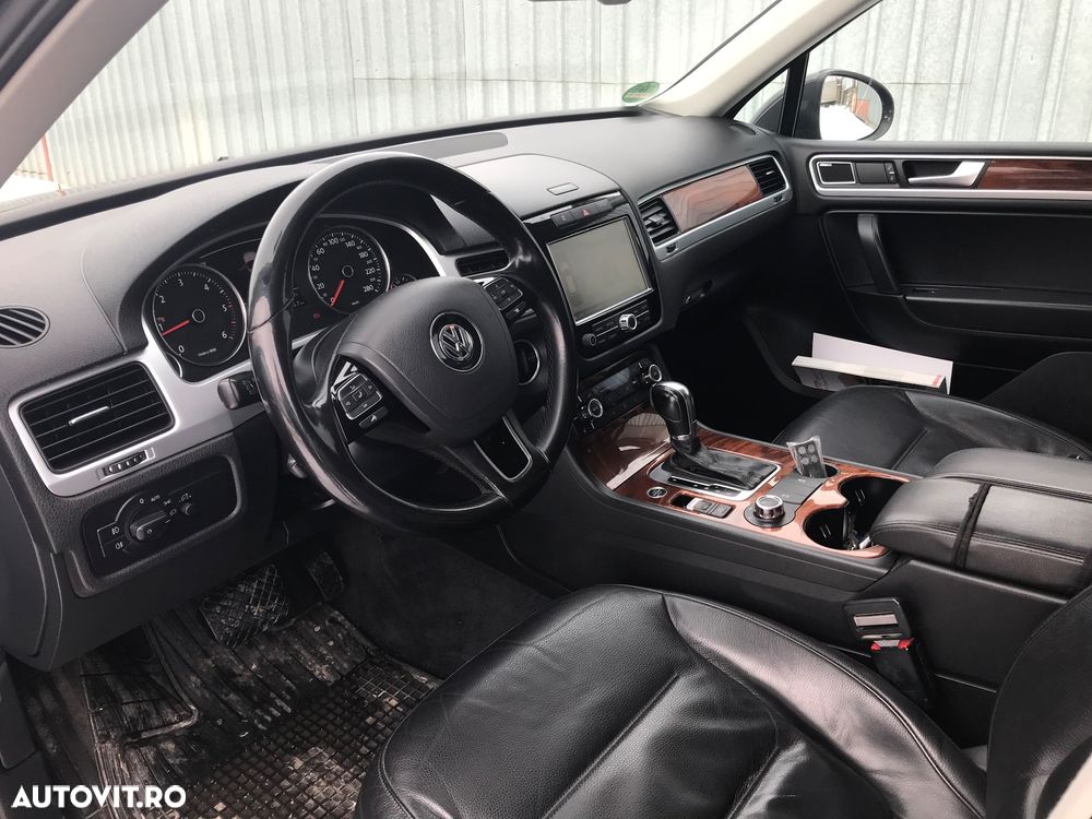 Volkswagen Touareg - 16