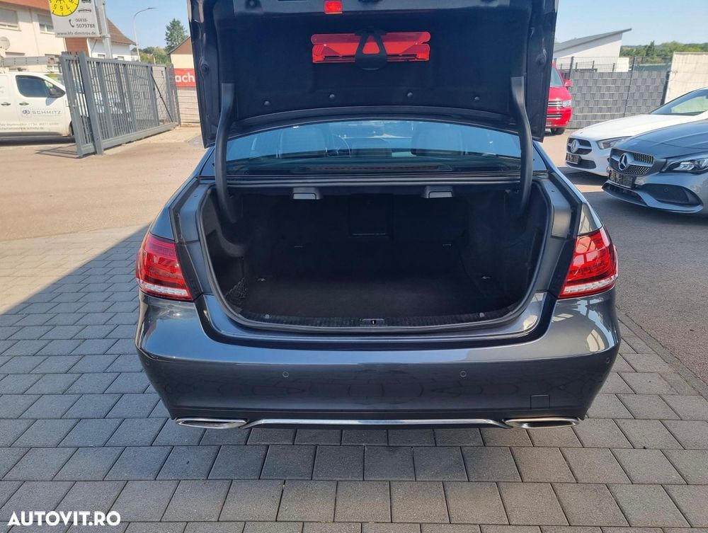 Mercedes-Benz E 200 Aut. - 15