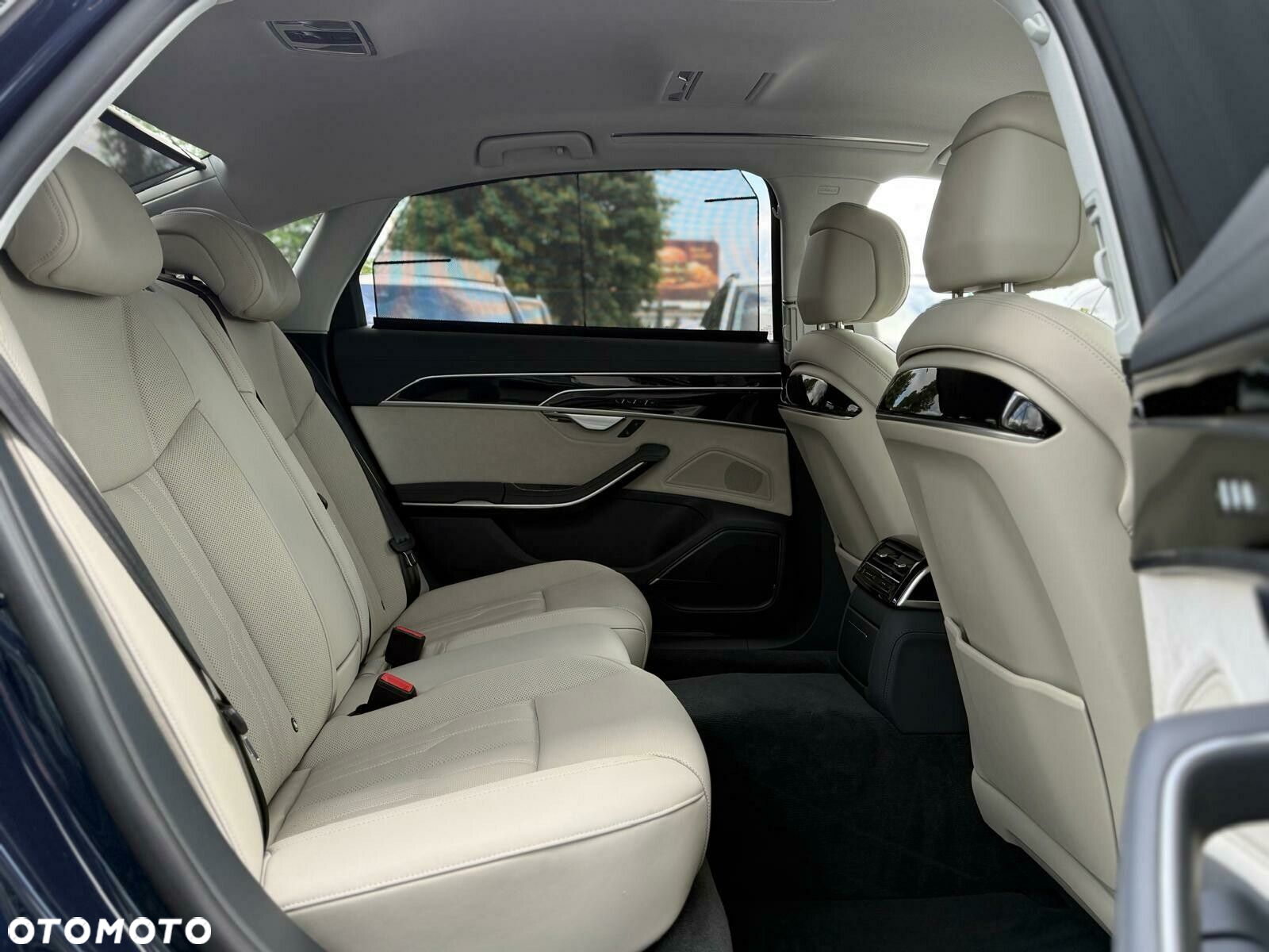 Audi A8 - 27