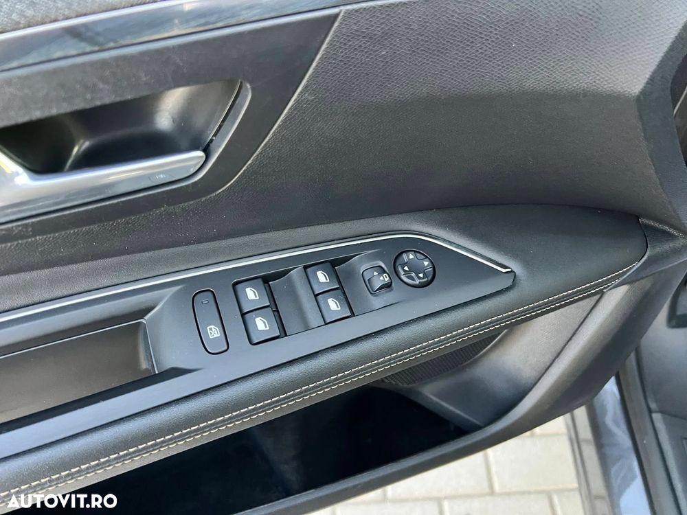 Peugeot 3008 PureTech 130 Stop & Start GPF EAT8 GT - 23