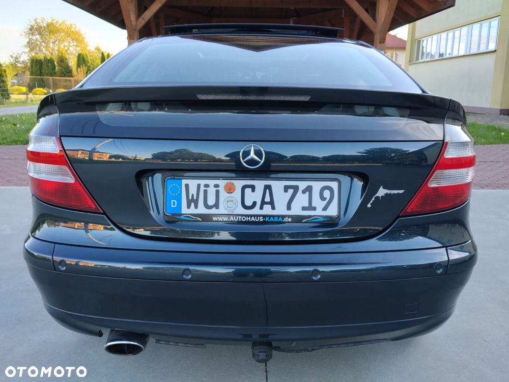 Mercedes-Benz Klasa C 180 Kompressor Automatik Sport Edition - 7