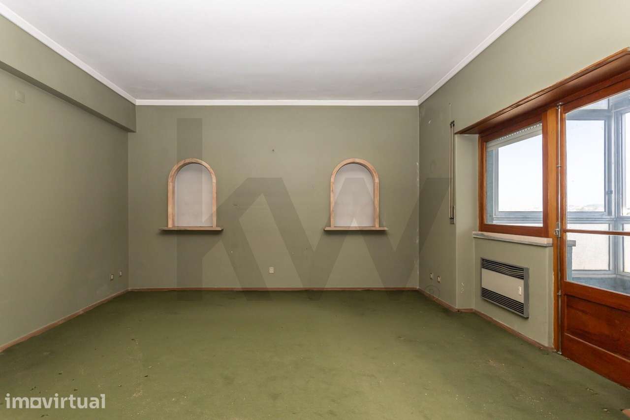 Apartamento T4 sito  na Praceta Sebastião da Gama, Cacilhas - Grande imagem: 4/42