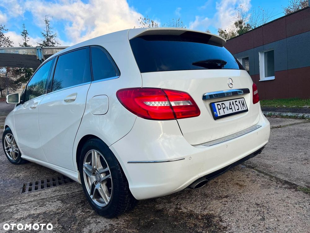 Mercedes-Benz Klasa B 180 CDI 7G-DCT - 7