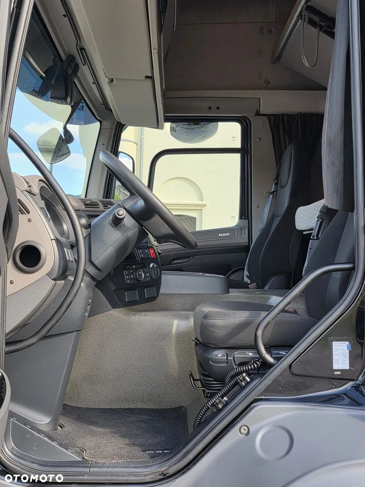 DAF CF 340 / E6 / 23 EUROPALETY / SILNIK 10 837 cm3 / IZOTERMA / NOWE TACHO G2V2 /  WINDA/ NOWE OPONY / DO KWIATÓW  / 2020ROK / RETARDER / SPROWADZONY / JAK NOWY / KLIMA POSTOJOWA / OGRZEWANA IZOTERMA - 24