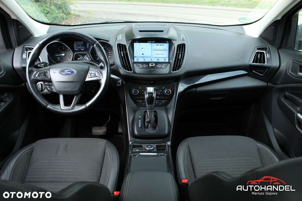 Ford Kuga - 8