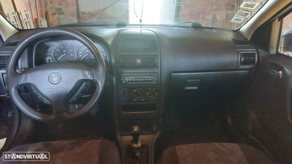 Opel Astra 1.4 Selection - 9
