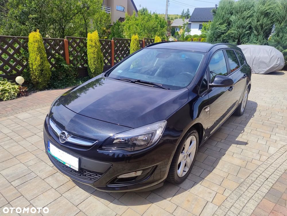 Opel Astra IV 1.4 Cosmo - 1