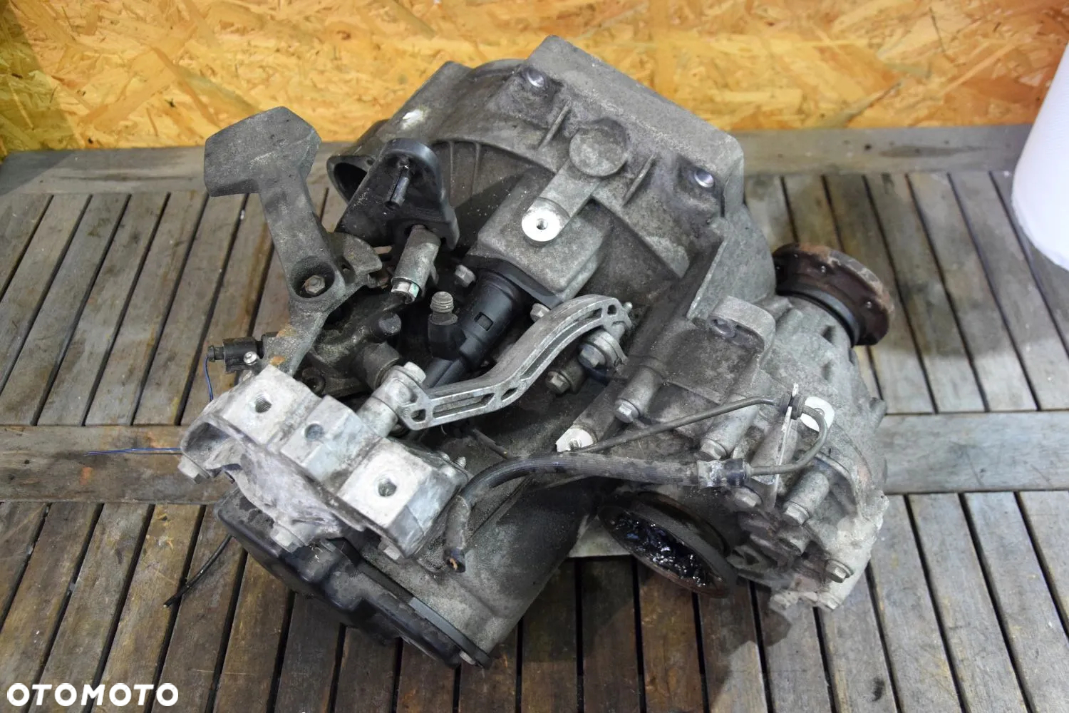 AUDI A3 8P Lift 1.6 TDI MDZ Skrzynia biegów manualna 5-biegowa MDZ - 2