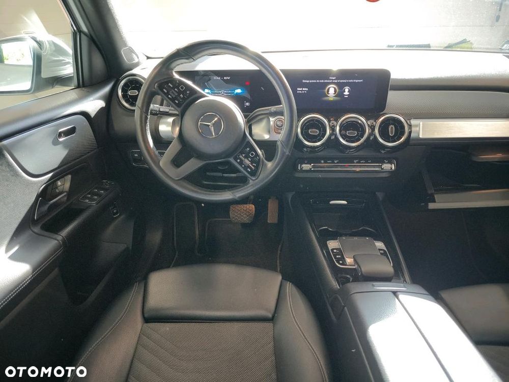 Mercedes-Benz GLB 200 7G-DCT - 7