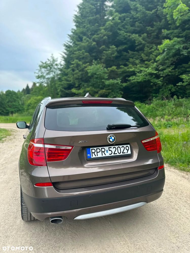 BMW X3 xDrive20d - 16