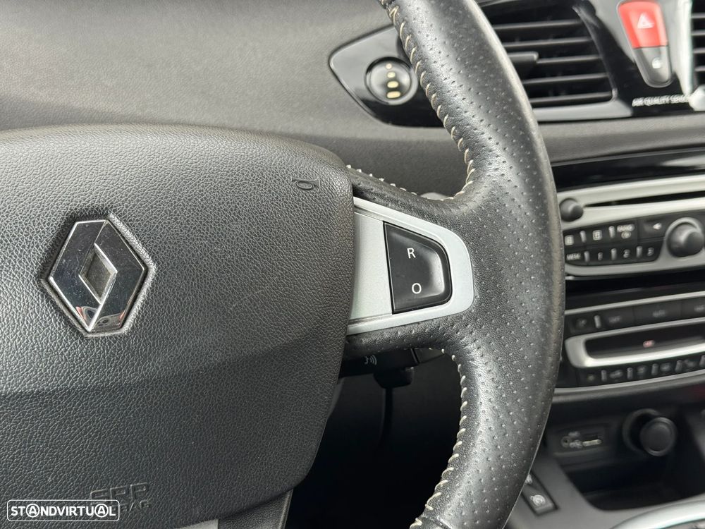 Renault Grand Scénic 1.5 dCi Bose Edition 7L - 42