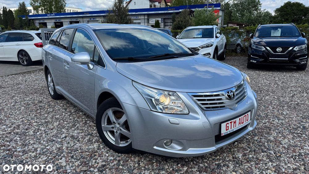 Toyota Avensis 1.8 Sol NAVI - 20