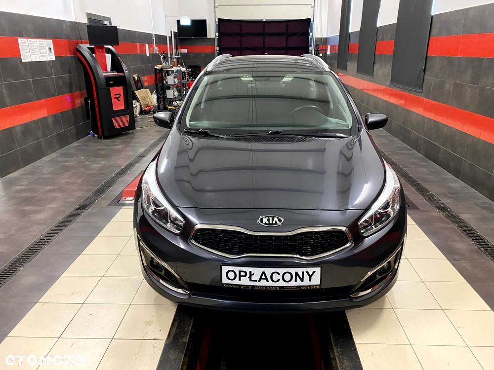 Kia Ceed 1.6 GDI ISG Platinum Edition - 4