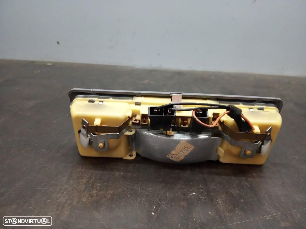 LUZ INTERIOR FORD MONDEO I 1995 -D2524 - 2