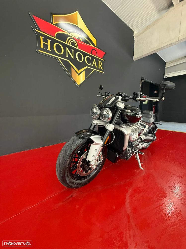 Triumph Rocket R - 2