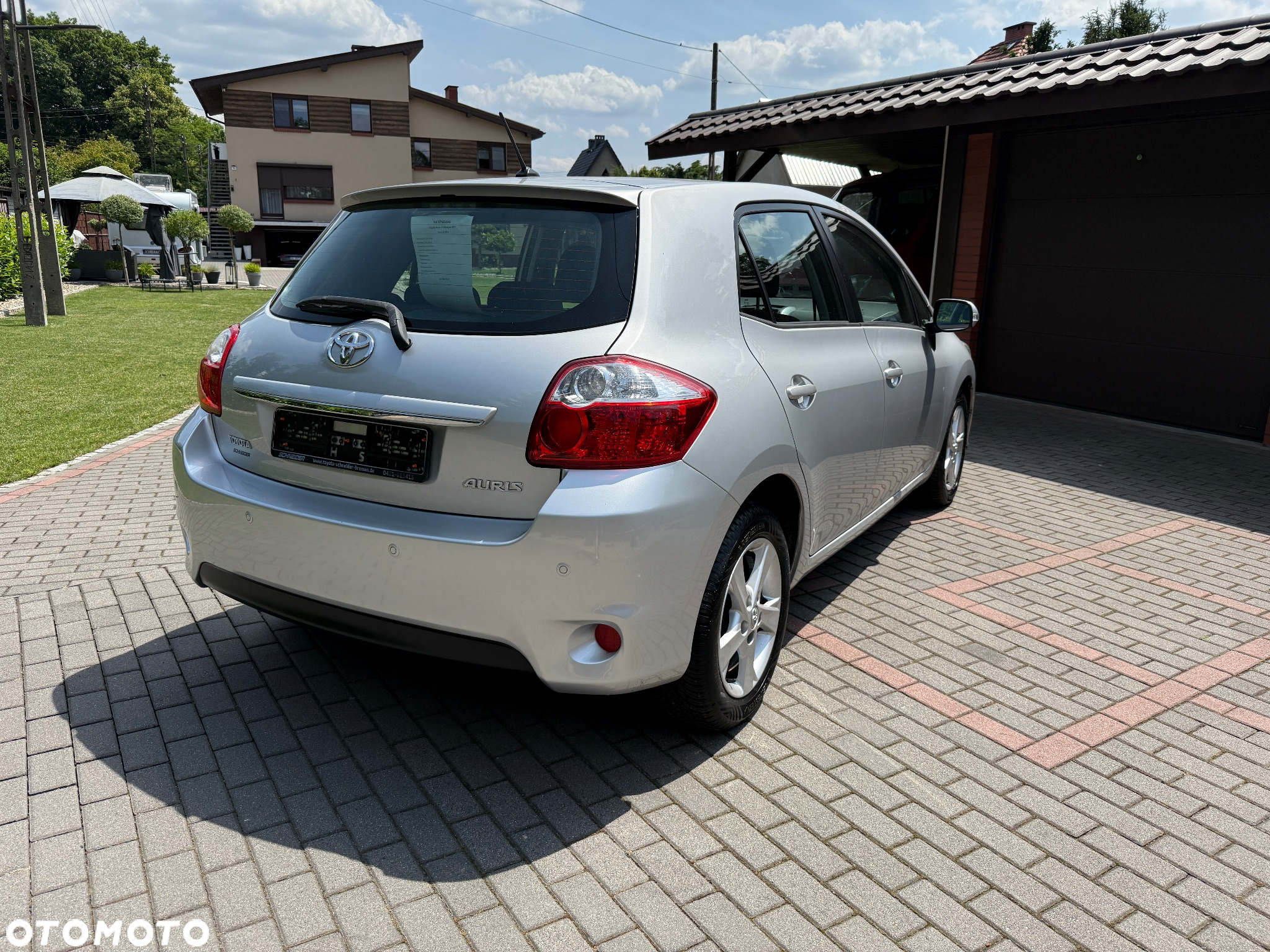 Toyota Auris 1.33 Dual-VVT-i Design Edition - 3