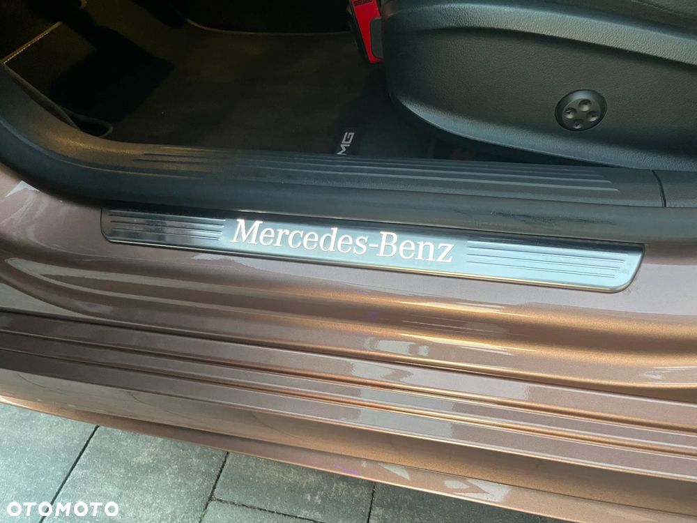 Mercedes-Benz Klasa A 200 AMG Line 7G-DCT - 25