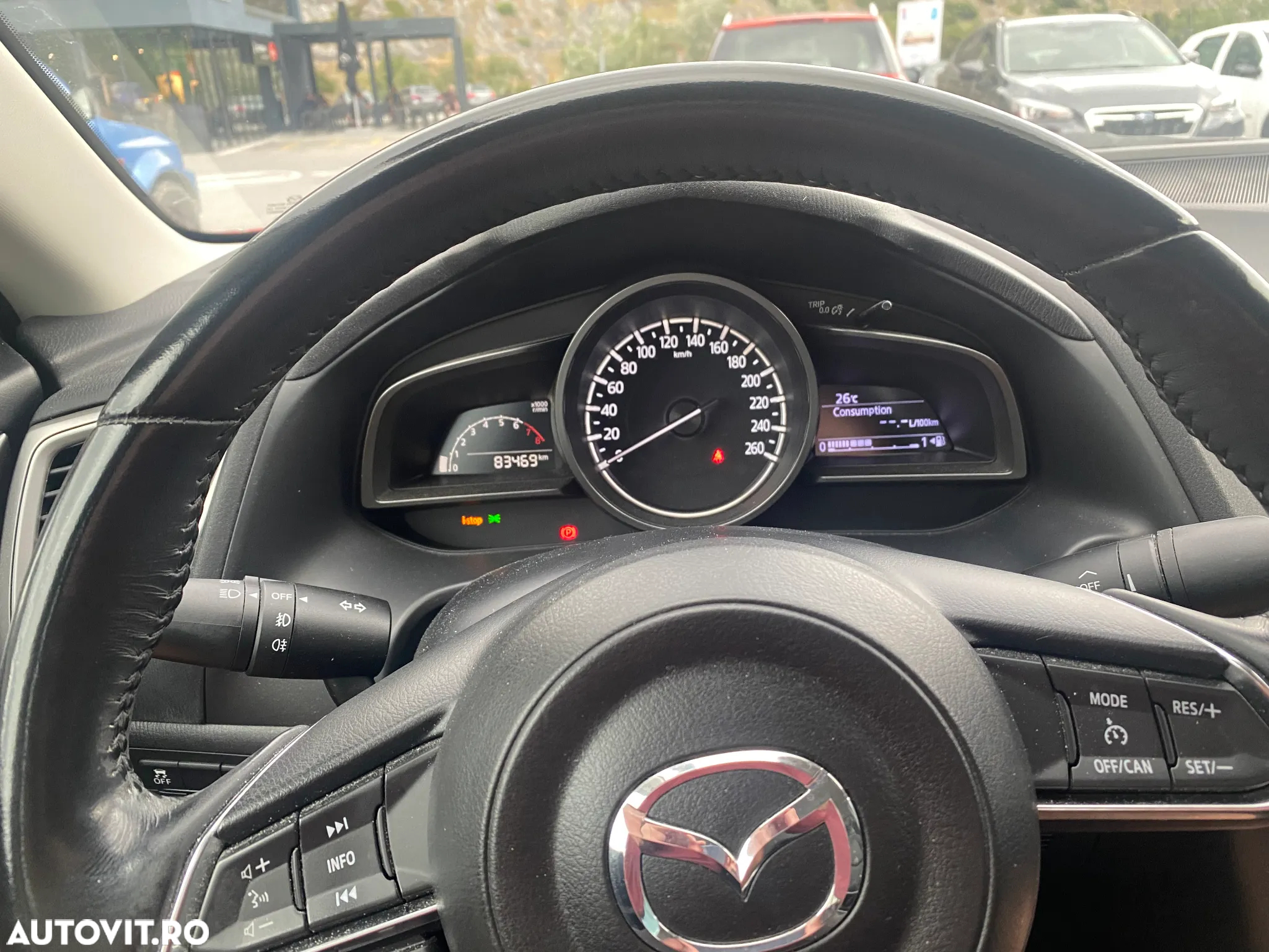 Mazda 3 G120 Attraction - 8