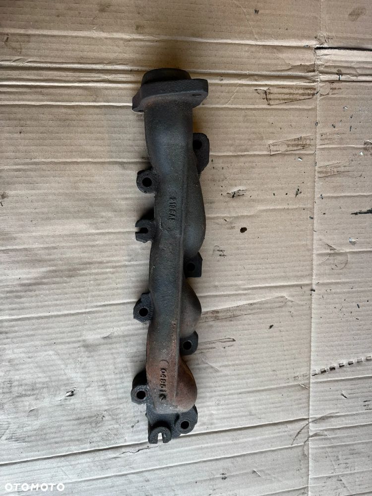 Kolektor wydechowy prawy DODGE RAM 1500 5.7 HEMI - 1