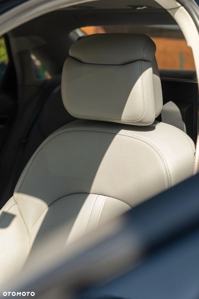 Audi S8 - 31