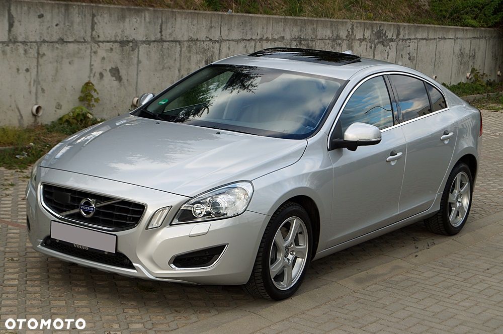 Volvo S60 D5 Summum - 15