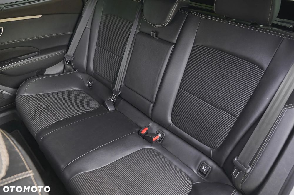 Renault Talisman Grandtour BLUE dCi 150 LIMITED - 17